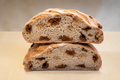 1/2 pain artisanal sans gluten à la farine de sorgho figues et noix